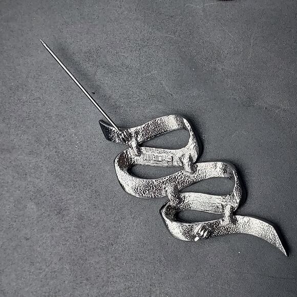 Vintage M Jent Signed Brooch Ribbon Ripple Silver Tone Costume Jewelry - Picture 4 of 10